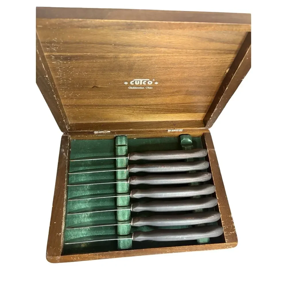 Vintage Set of 7 CUTCO 1058 Serrated Steak Knives In Wooden Box Bakelite Swirl